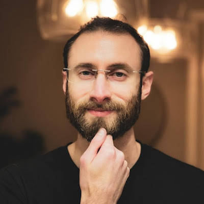 Edward Sturm — GEO/AEO expert featured in GEOly Expert Watch